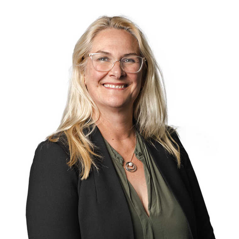 Amanda Hamilton